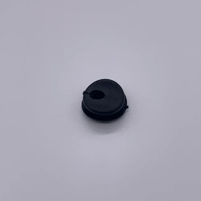 Mercane WW round cable rubber plug stem top (1 hole)